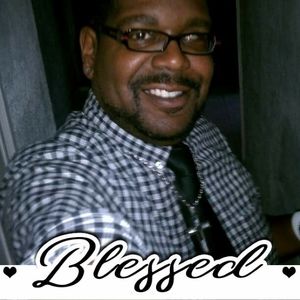 Meet your Posher, Lawrence